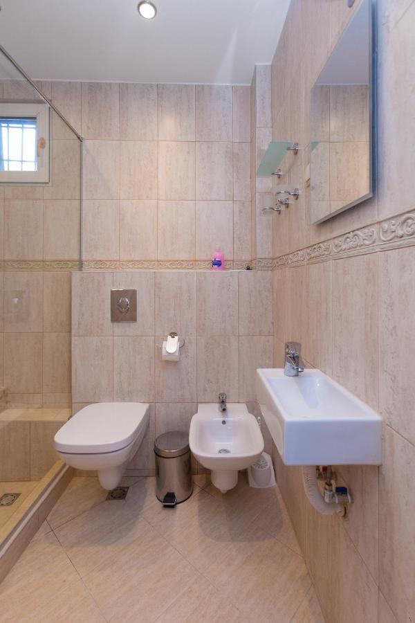 Central Beach Guest Rooms 布尔加斯 外观 照片
