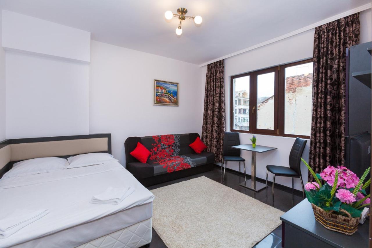 Central Beach Guest Rooms 布尔加斯 外观 照片