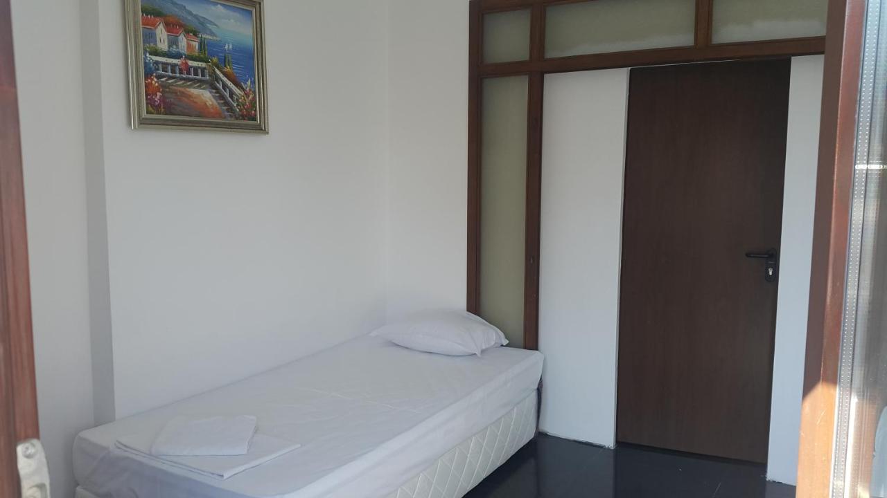 Central Beach Guest Rooms 布尔加斯 外观 照片